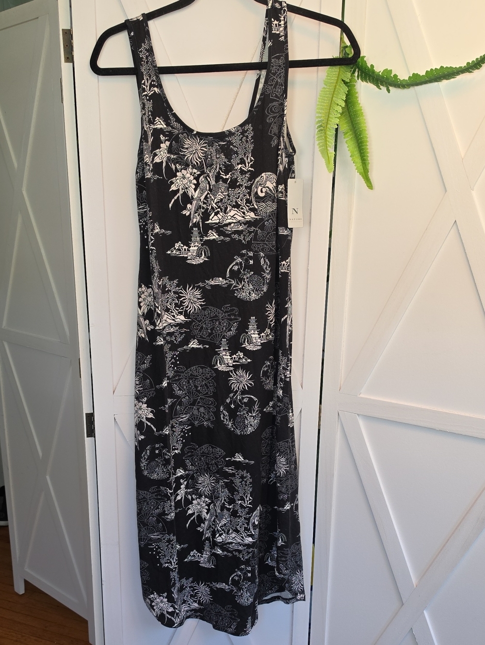 New Natori Black and White Scenic Maxi Dress